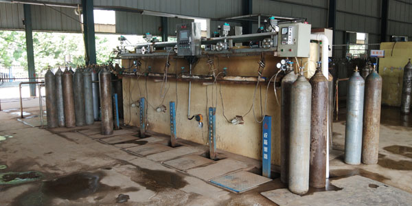 ��ȫ�Ԅ�(d��ng)�����b܇(ch��)�g